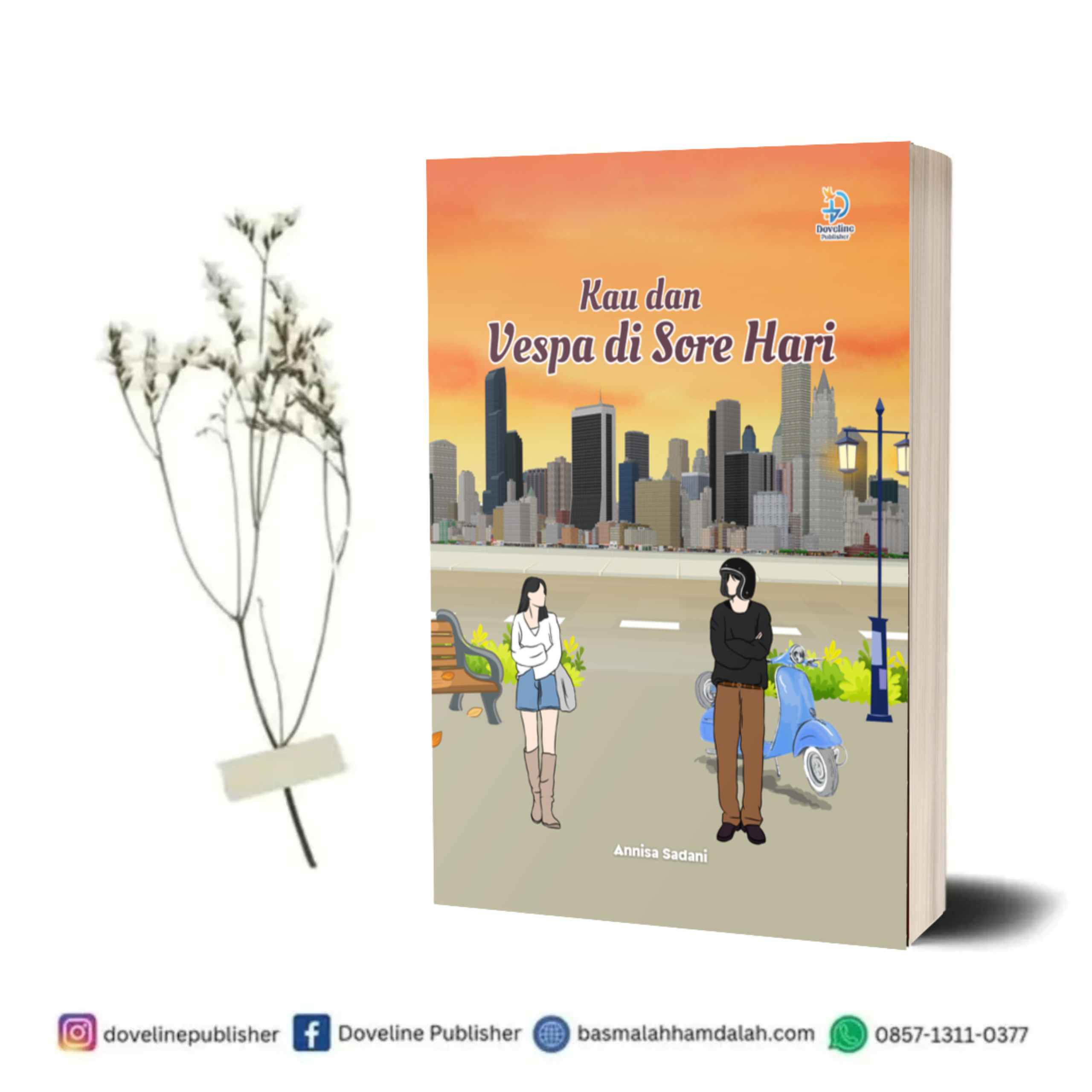 Kau dan Vespa di Sore Hari